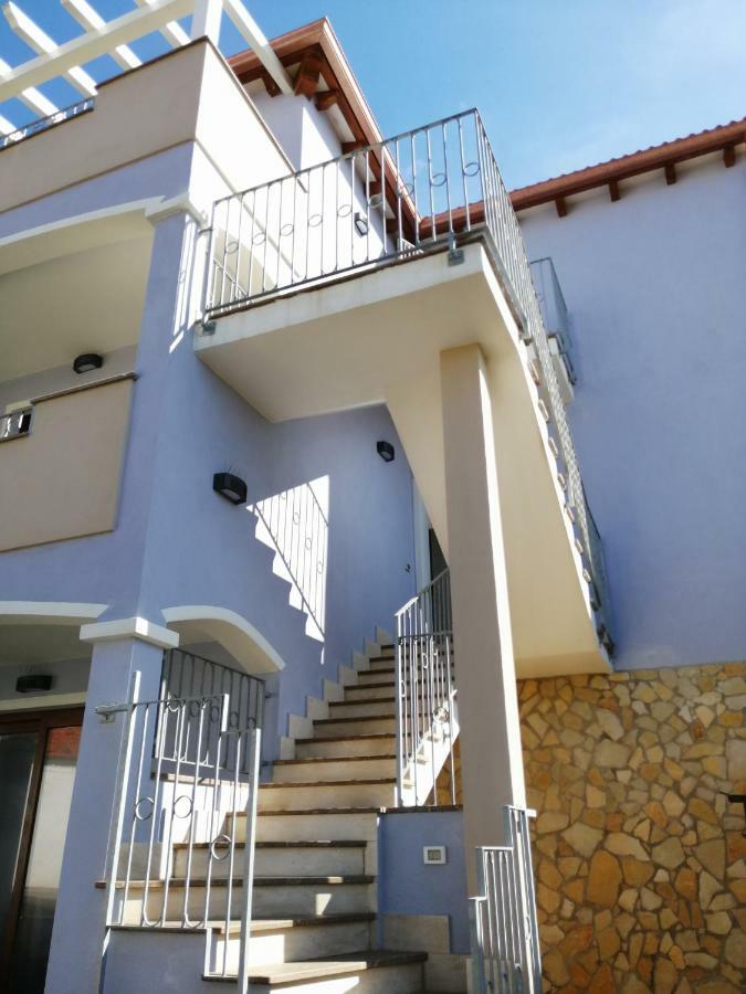 Appartamenti Mareblu Badesi Exterior foto